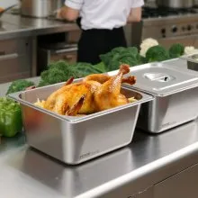 VEVOR Gastronormbehälter Hotelpfanne (1/2-Größe) 2 Stk. 9 L, wiederverwendbare Behälter (148 mm tief), rostfreie Catering-Aufbewahrung, Panierschale Speisebehälter mit Deckel für Party Buffet