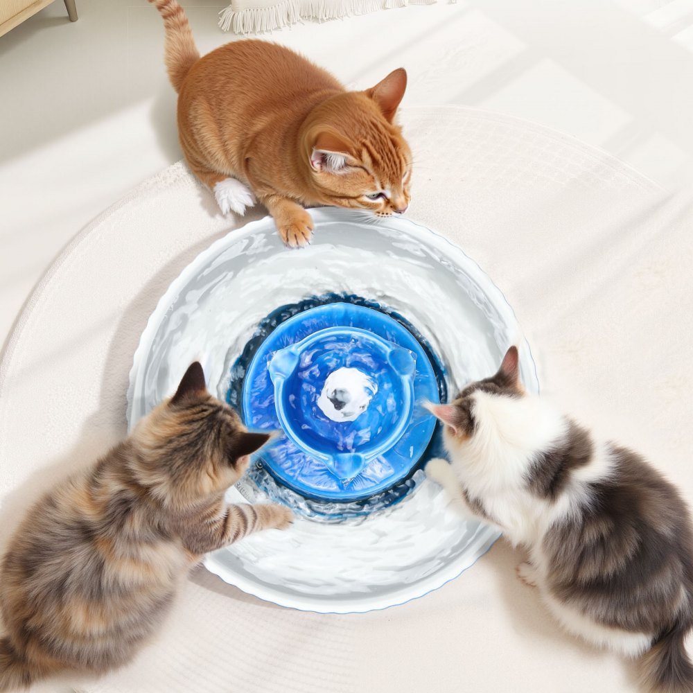 VEVOR Katzenbrunnen, 2,1 L, Keramik-Trinkbrunnen, mit leiser 1,5-W-Pumpe, 360°-Zugangsbereich, mehrschichtiges Filtersystem, Wasserbrunnen für Haustiere, Katzen, Hunde, Blau, φ240x130 mm