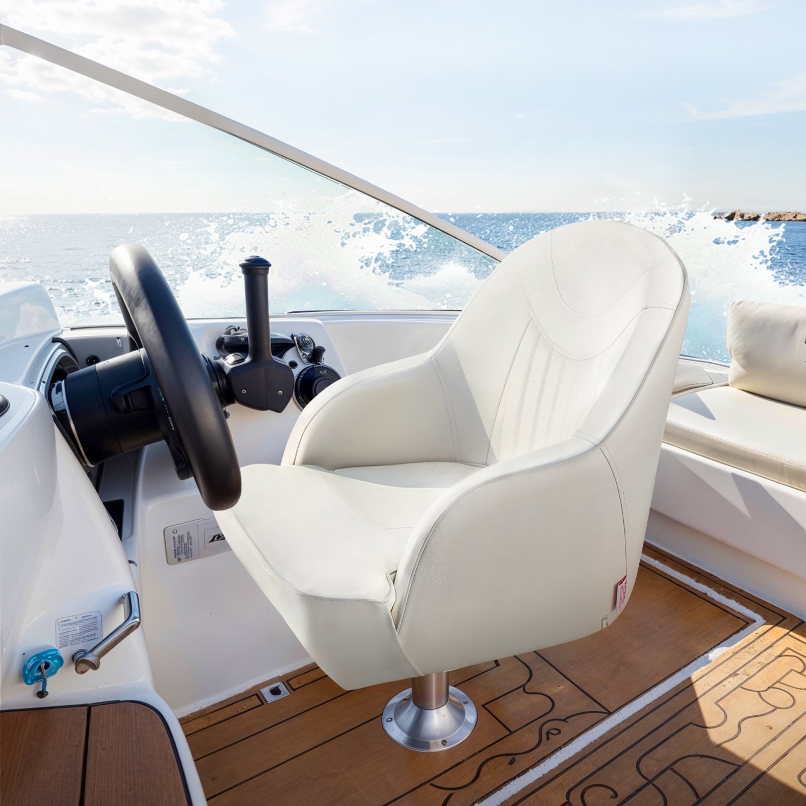 VEVOR Bootssitz Bootsstuhl mit niedriger Rückenlehne hochklappbarer Fischerbootsitz mit verdicktem Schwammkissen & PVC-Leder & ergonomischem Design Bootssitz für Fischerboote Yachten Schiffe weiß