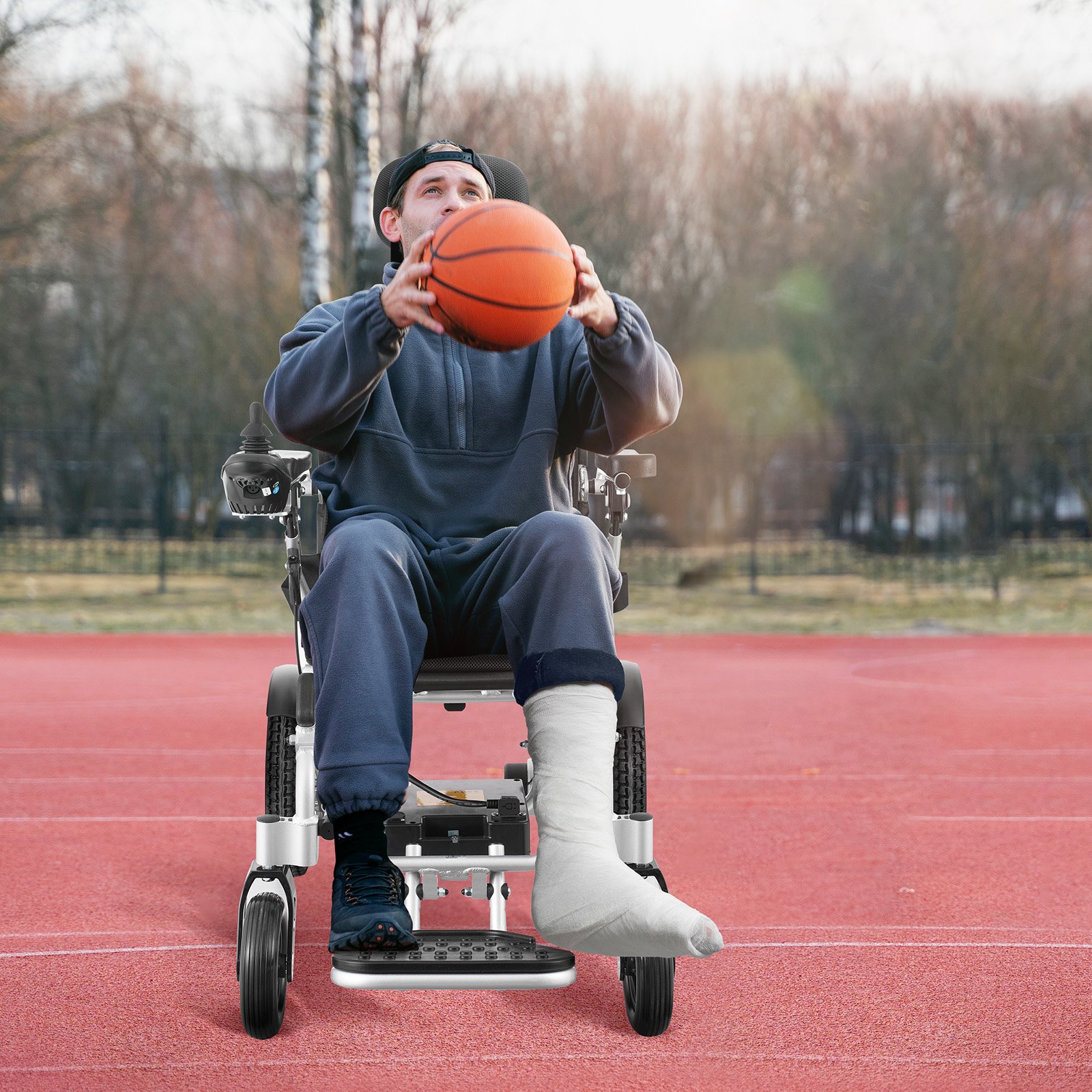 VEVOR elektrischer Rollstuhl, Tragkraft 136 kg, 45 cm Breite, faltbarer, motorisierter Elektrorollstuhl, 20 km Reichweite, geländegängiger Stuhl aus Aluminiumlegierung, verstellbare Rückenlehne