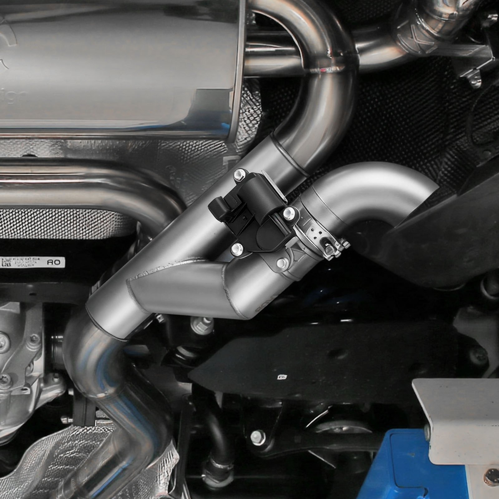 VEVOR elektrische Auspuffklappe, 2,5-Zoll-Universal-Auspuffklappen-Set aus Edelstahl mit Fernbedienung & Y-Rohr & Fernbedienung & Box, passend für Lkws Limousinen Sportwagen SUVs