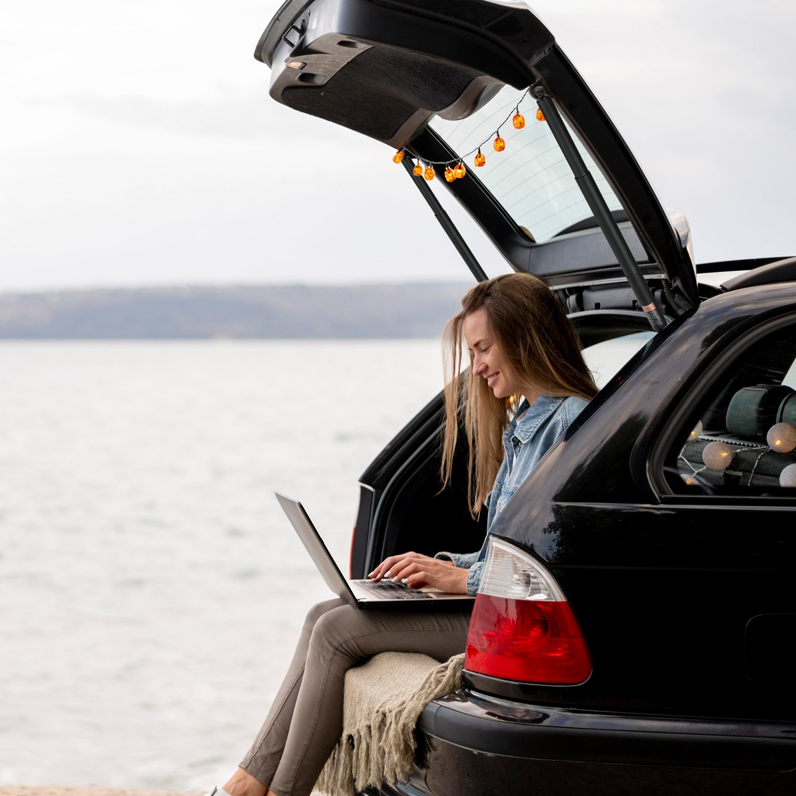 VEVOR Heckklappen-Hebestütze Heckklappenaufsteller hinten links, kompatibel mit Jeep Grand Cherokee WK2-Serie 2011–2012, elektrische Stützstange Heckklappen-Stoßdämpferstrebe (1 Stk.)