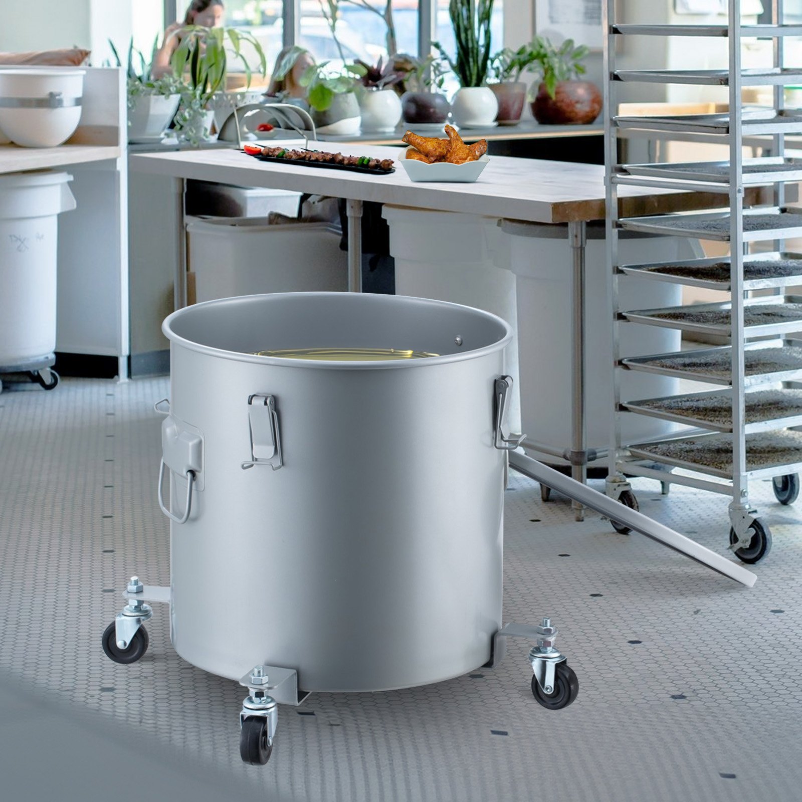 VEVOR Deep Fryer Fat Bucket, 30 L Oil Disposal Container with Wheeled Base, Carbon Steel with Stainless Steel Coating, Oil Transport Container with Lid, Locking Clips