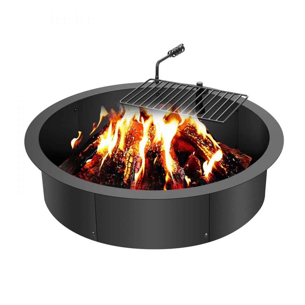 VEVOR-Feuerstellenring mit brennendem Holz und einem Metallgrill obenauf. Ideal zum Kochen und für Wärme im Freien.