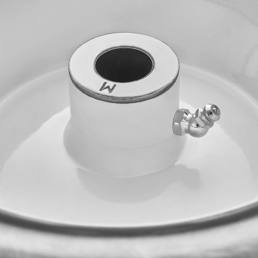 VEVOR Rasenmäherreifen, Schlauchlose Traktorreifen 330x127-152 mm, 2er-Pack Reifen- und Radbaugruppe, Pannensichere PU-Reifen, 3/4 Zoll Innendurchmesser Buchsengröße, 20-tlg. Adapter