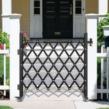 VEVOR Sicherheitstor (Einzel) abschließbares klappbares Scherentor mit 360°-Lenkrollen, einziehbare Stahltore Outdoor, für Eingangssicherheit Garage Lager, Falttor 110 x 131 cm (B x H) schwarz