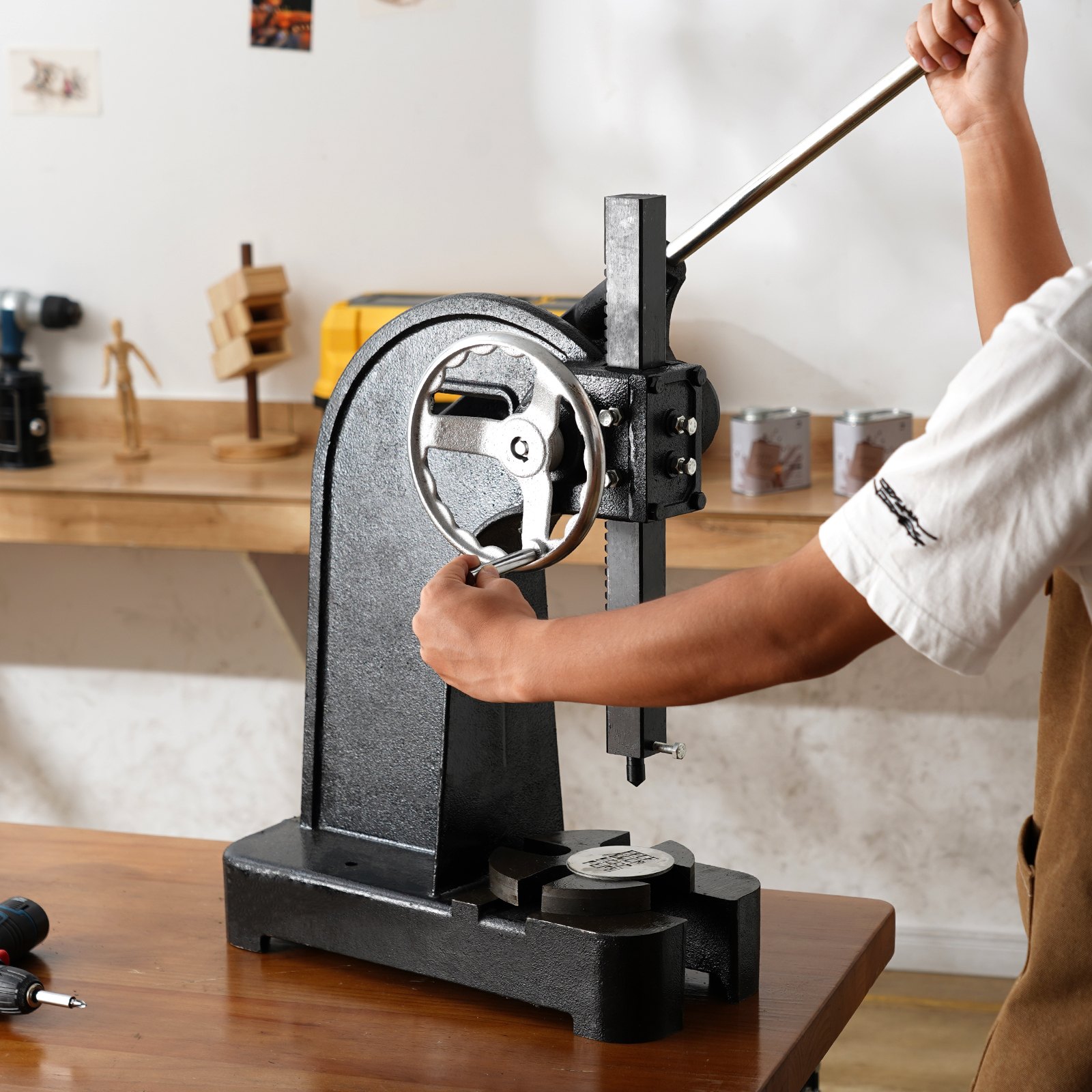 VEVOR Dornpresse, 3 t Ratschen-Dornpresse, Ratschenhebel-Dornpresse mit Handrad, 310 mm Maximale Höhe, Manuelle Desktop-Stanzpresse aus Gusseisen, zum Stanzen, Biegen, Strecken, Formen