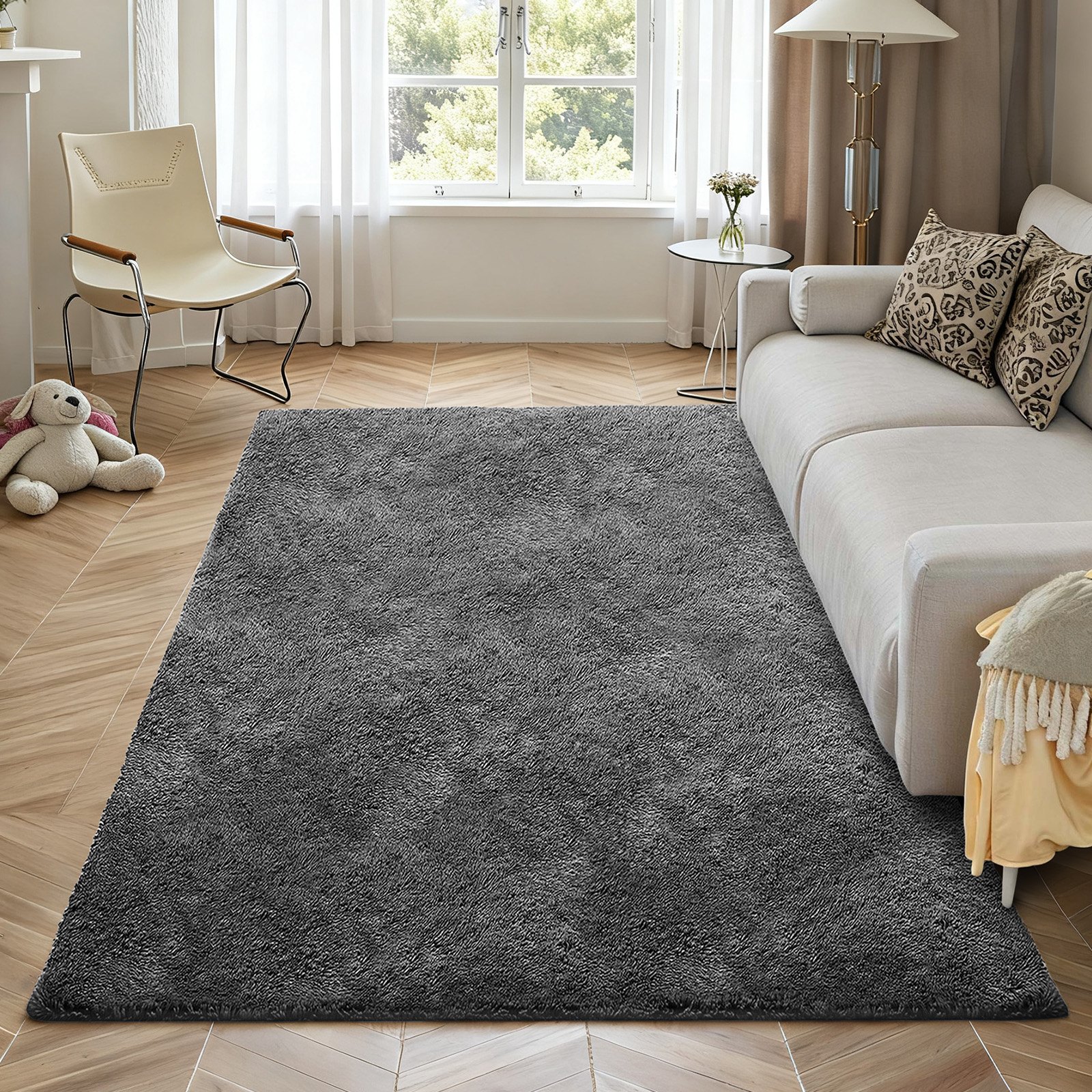 VEVOR Hochflor Teppich 2438x1524 mm, flauschiger Teppich mit dreilagigem Material, 35 mm Florhöhe, Bodenteppiche für Wohnzimmer, Schlafzimmer, Wintergarten, fusselfrei & weich, rutschfest, Grau