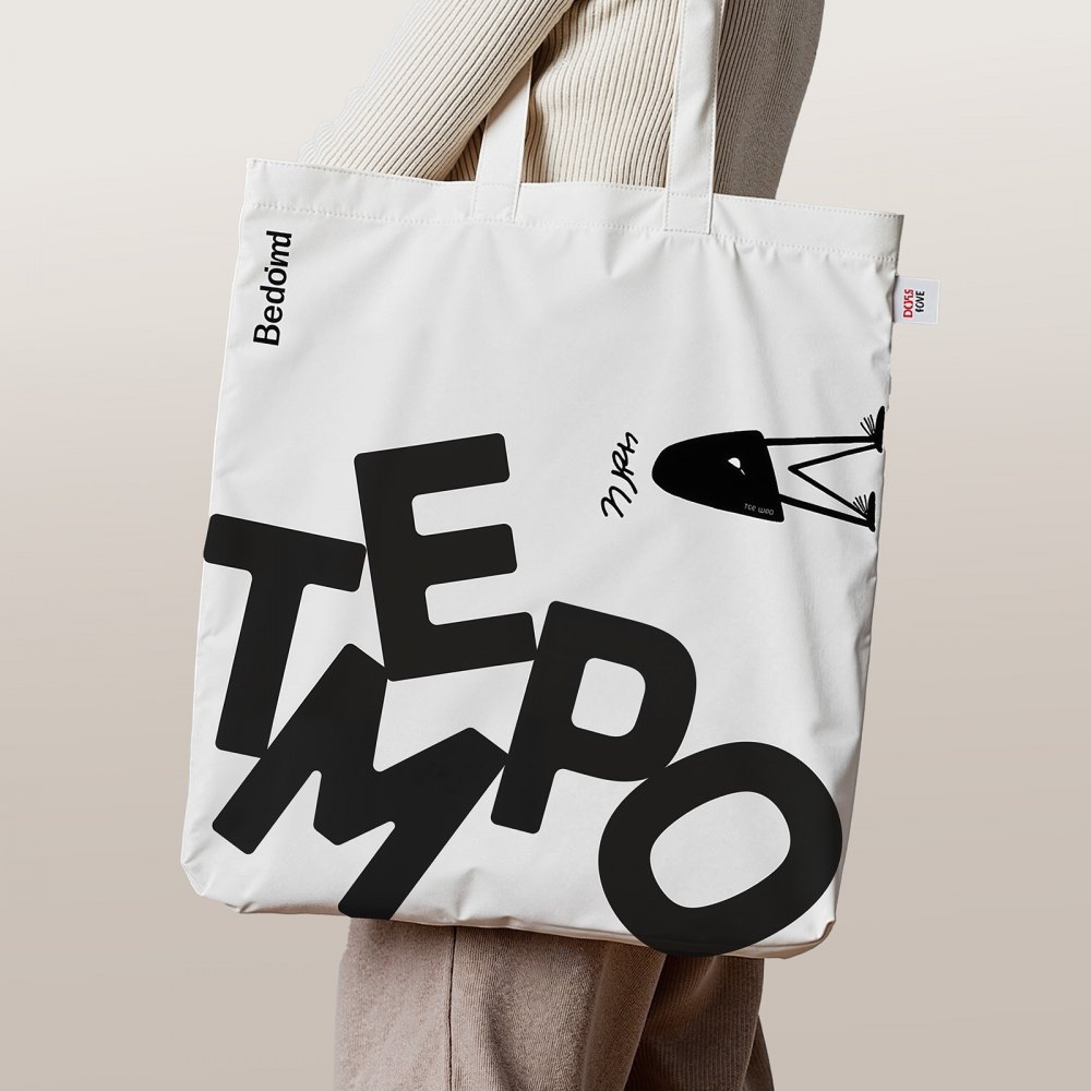 VEVOR Vinylfolie Wärmeübertragung Transferfolie (304,8 x 15240 mm), glänzend weiße HTV-Bügelvinylrolle, kompatibel mit Schneidemaschinen, für verschiedene Materialien T-Shirts Kissen Hüte