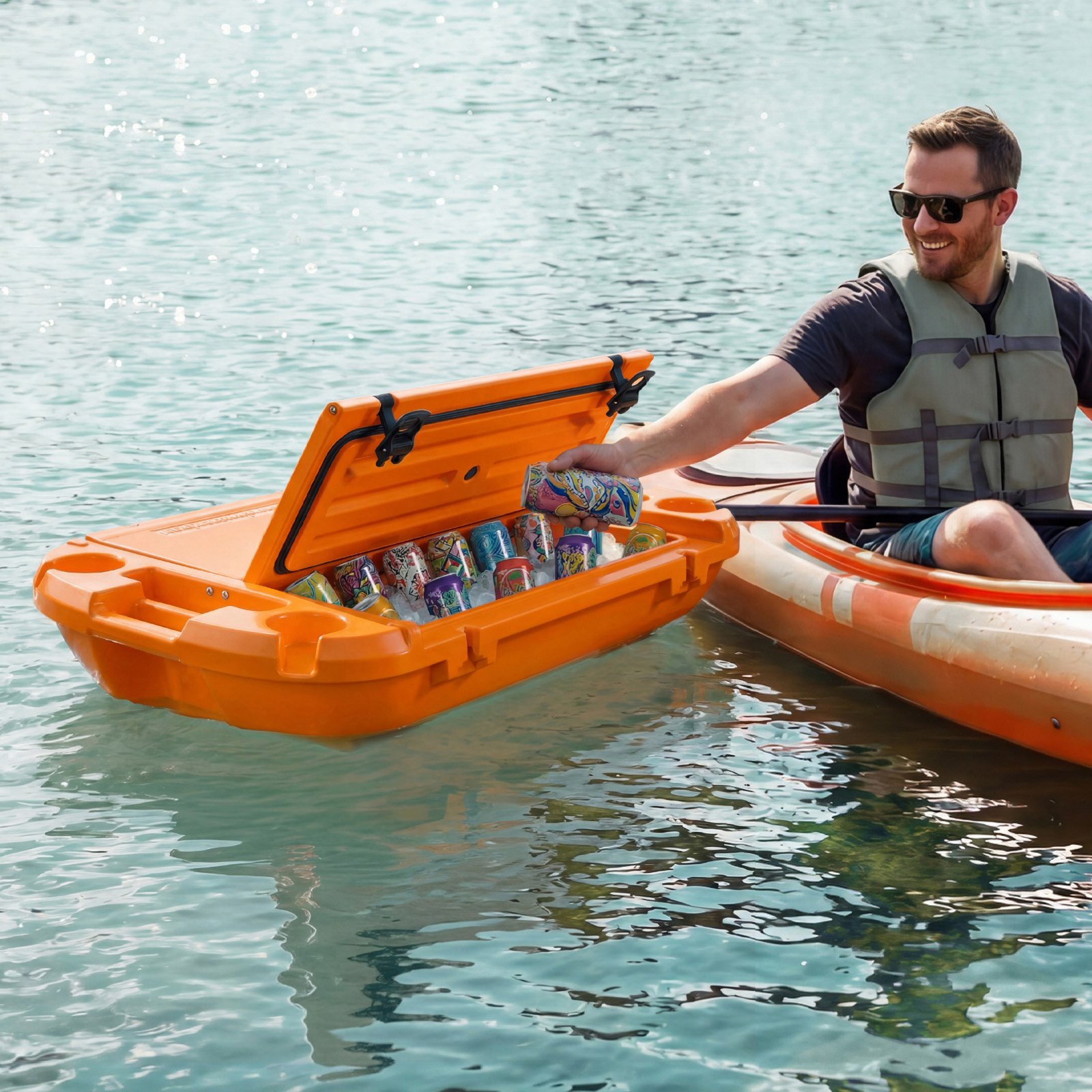 VEVOR Floating Cooler, 37.9 L Floating Ice Chest with Dry Storage & Tow Rope, Premium LLDPE Amphibious Drink Cooler for Water & Land, Cruise Smoothly Stable on Lake, River, Pool, Beach, Kayak, Orange