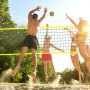 VEVOR Volleyballnetz Höhenverstellbar Volleyballnetz Set, Tragbarer Beachvolleyball-Netz, Outdoor Volleyballnetz Faltbare Volleyballnetz mit Volleyball & Tragetasche, für Garten Strand Rasen usw.