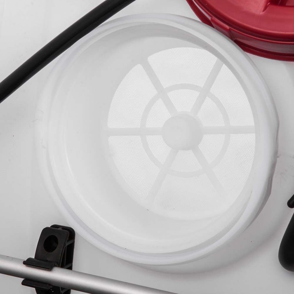 VEVOR Drucksprühgerät 15,8 Gallonen Drucksprühgerät mit komplettem Zubehör 1.3GPM 12V