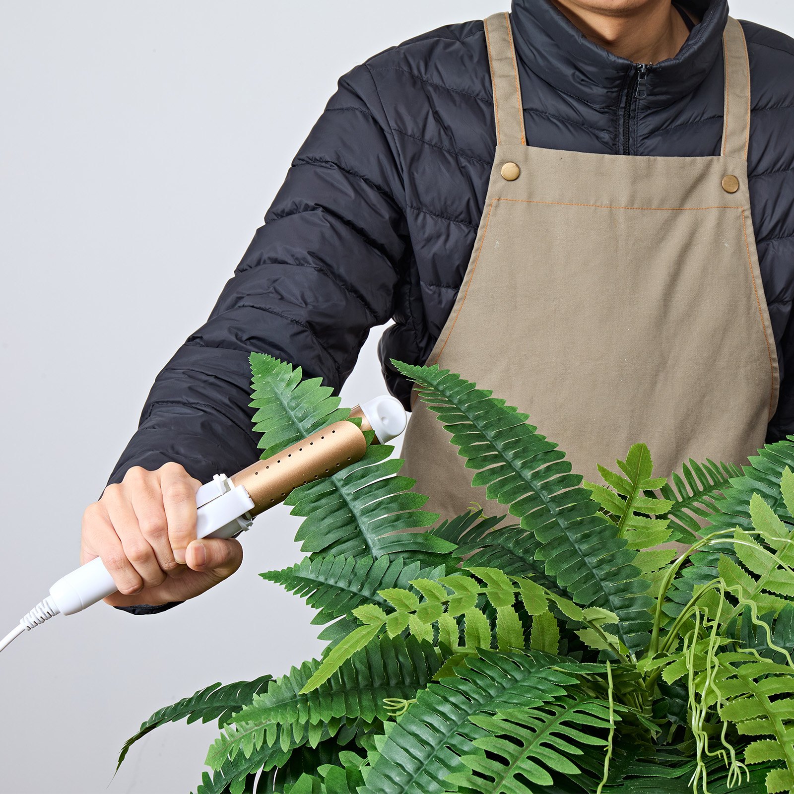 VEVOR Künstlicher Farn 127cm, 596g Künstliche Pflanzen mit 96 Wedeln aus Kunststoff & Seidenstoff, UV-beständiger Artifizieller Boston Farn für Haus Garten Balkon Büro Dekoration, ohne Blumentopf