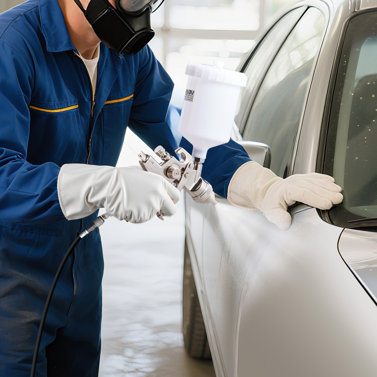 VEVOR LVLP-Lackierpistole, Spritzpistole mit Schwerkraftzufuhr & 3 Düsen (1,3/1,4/1,7 mm), 600 ml Fassungsvermögen, Farbsprüh-Set mit Luftregler für Möbel, Autolackierung, Heimwerkerarbeiten