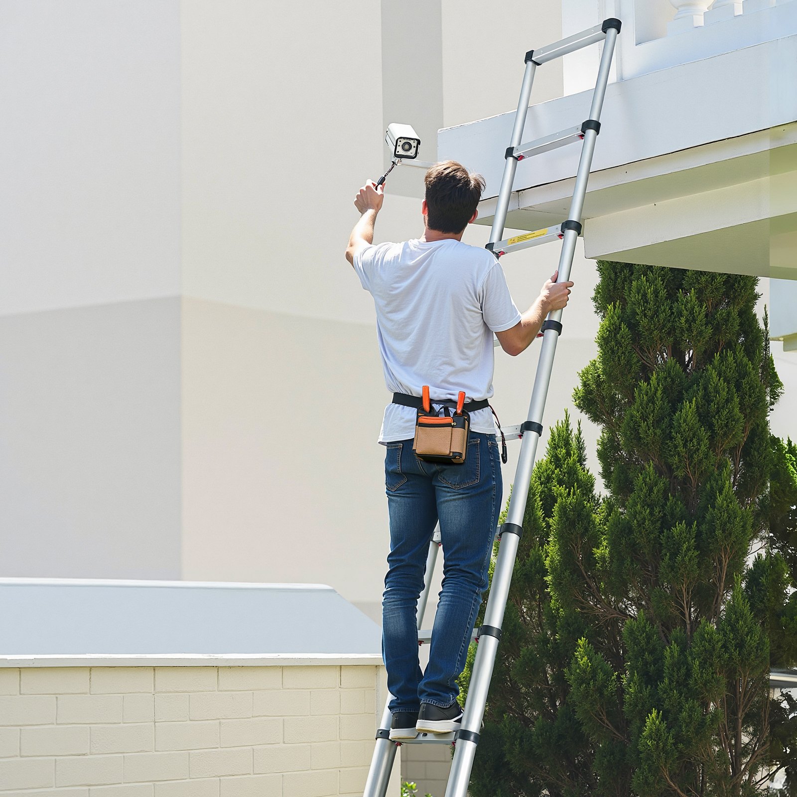 VEVOR Teleskopleiter 3740 mm, Aluminium-Klappleiter mit Einhand-Einzug, Mehrzweckleiter, belastbar bis 150 kg, Stehleiter, Haushaltsleiter, Außenleiter, für Haus, Garten & Dachboden