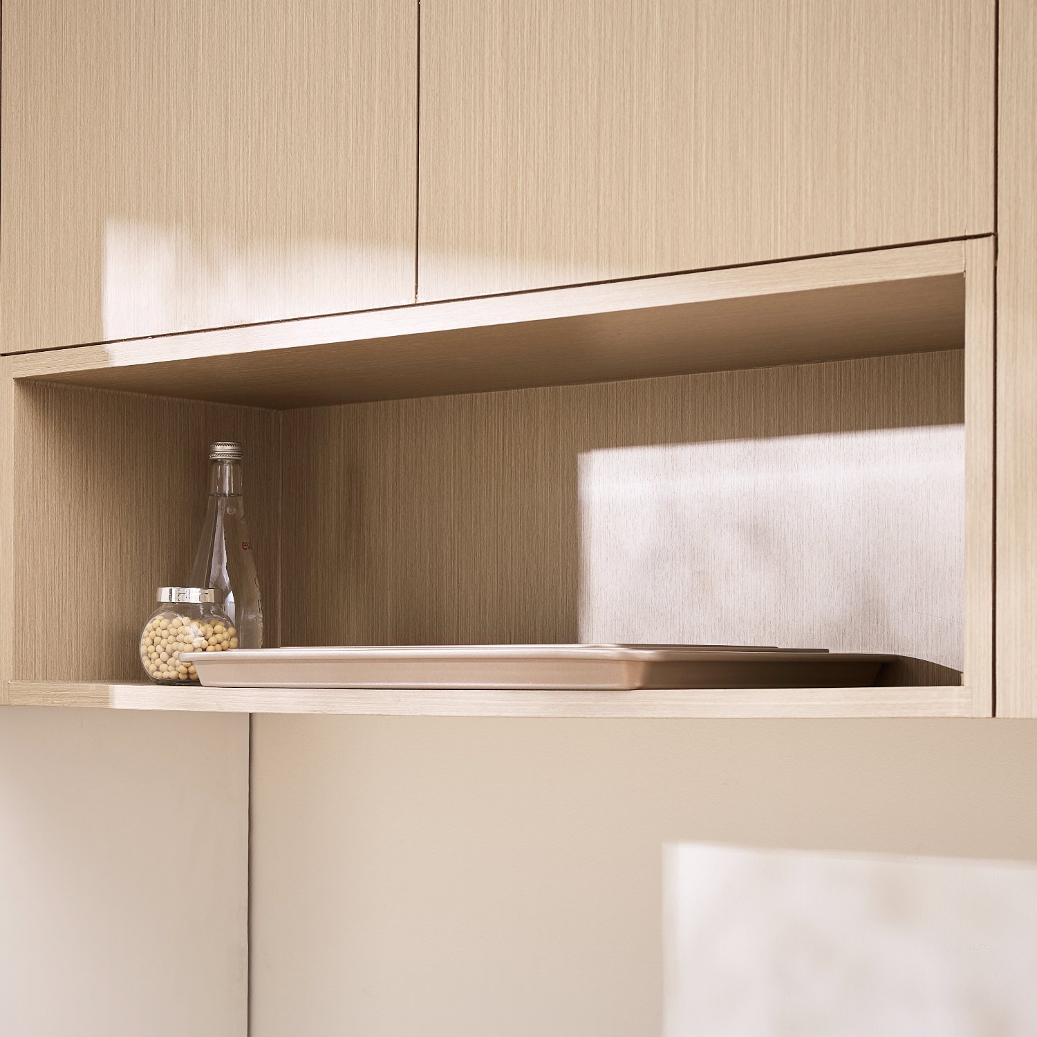 VEVOR Backformen-Set 8-tlg. antihaftbeschichtete Kochgeschirrplatten und -bleche aus Karbonstahl, Backgeschirr-Kochsets für den Küchenofen mit Silikongriffen, für Keksen Kuchen Muffins Brot Golden