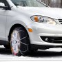 VEVOR Snow Chains, Tire Chains made of Manganese Alloy Steel, Emergency Traction Chains, 2 pcs. 645/605mm Universal Car Snow Chains, Heavy Duty Emergency Towing Chains for Cars, Pickups, SUVs, Trucks, Silver