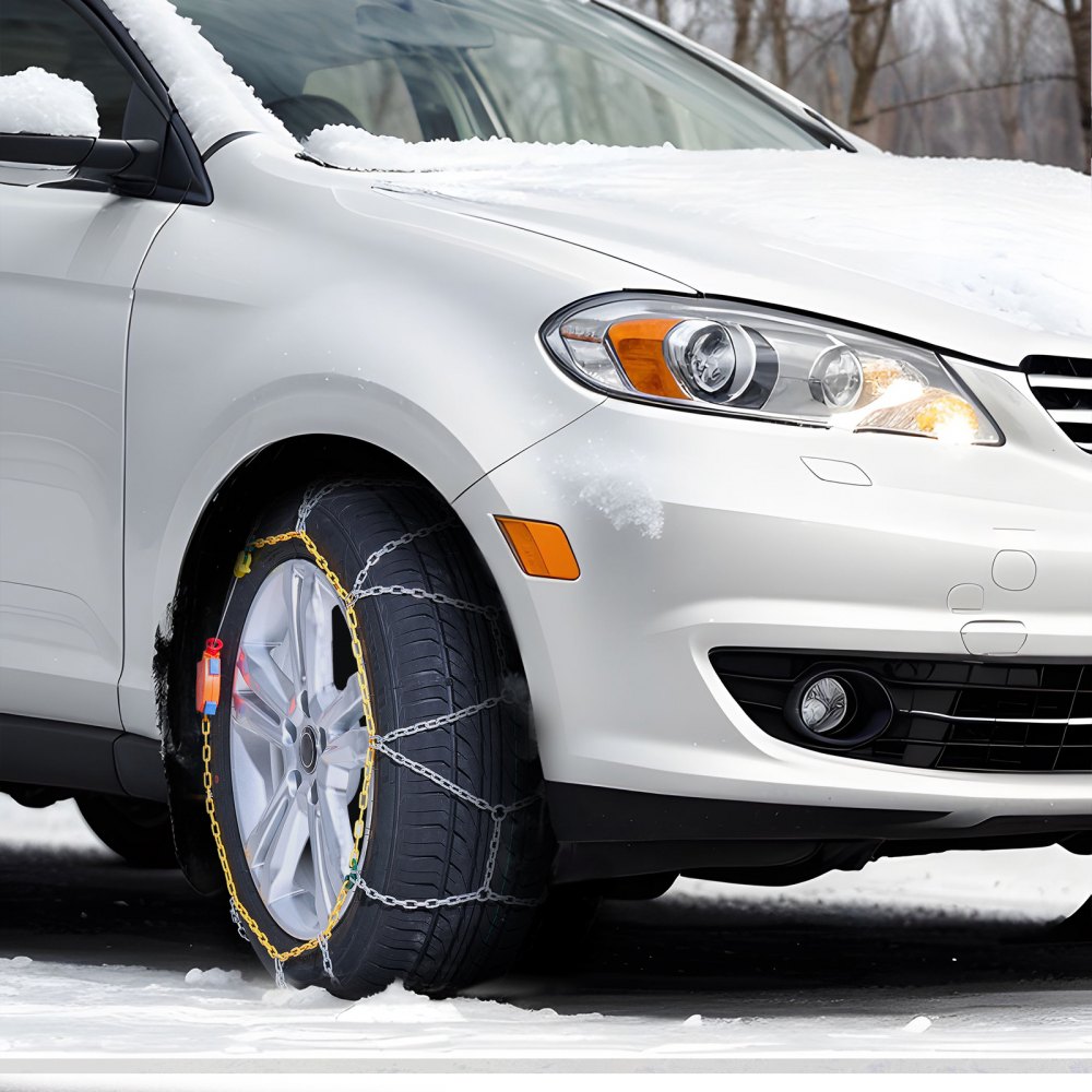 VEVOR Snow Chains Manganese Alloy Steel, Emergency Traction Tire Chains, Snow Tire Chains for Cars, Pickups, SUVs and Trucks, Silver, 2-Piece Set 648/695 mm for 195-15; 235/60-15; 215/70-14; 205/70-15
