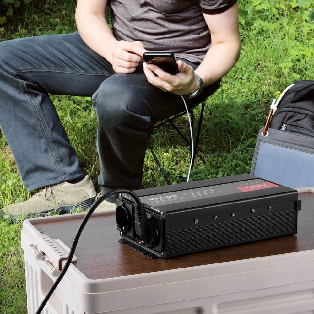 VEVOR sine wave inverter, 1500 W DC 12 V AC 230 V inverter with 2 AC sockets, 2 USB ports, 1 Type-C port, 6 spare fuses for small household appliances such as smartphones and laptops