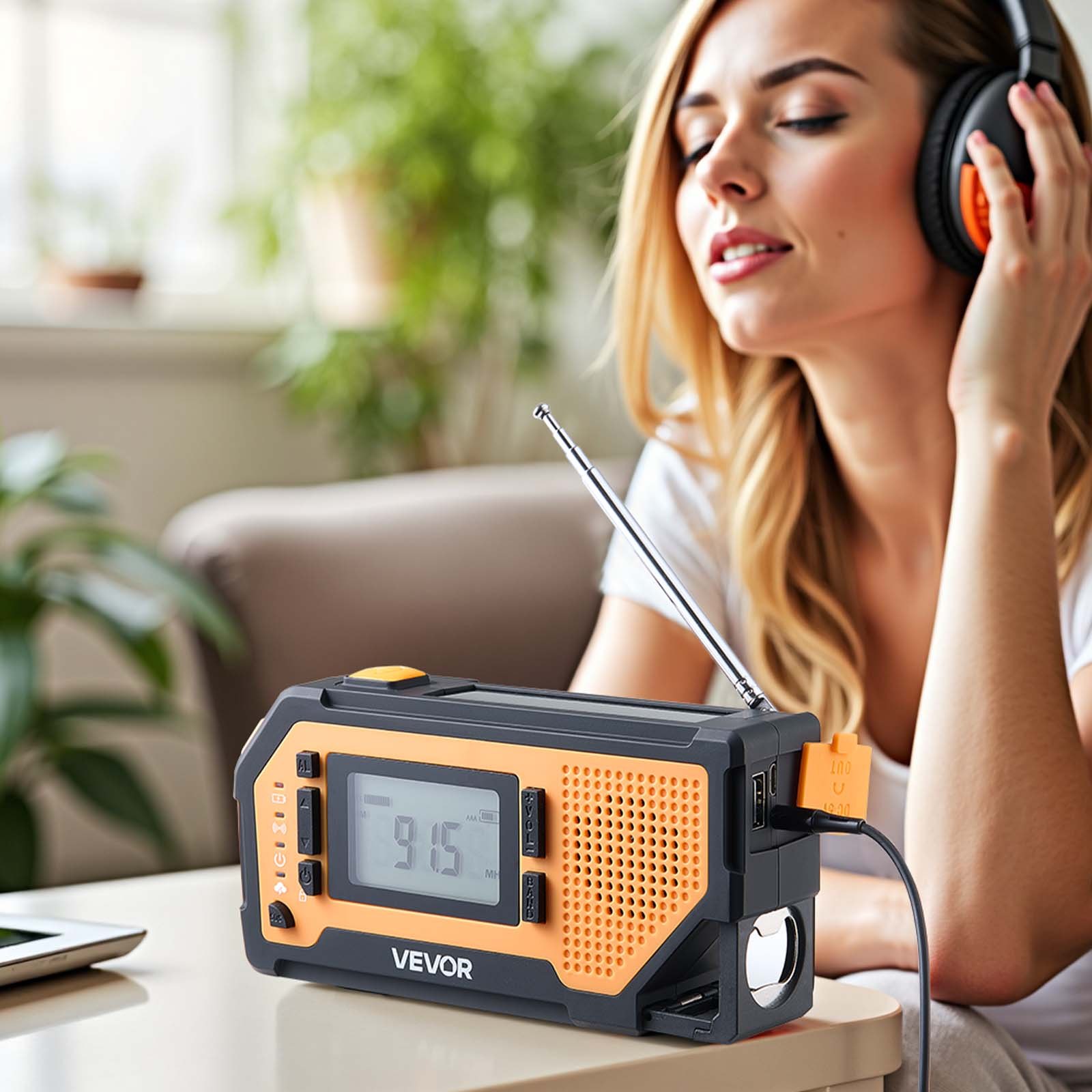 VEVOR Notfall Wetterradio Kurbelradio 2000 mAh Akku, FM/AM/WB/NOAA-Alarm, Solar-Notfallradio mit USB-Ladekabel & SOS-Alarm & Taschenlampe, SOS für Camping Notladung von Smartphone Gelb
