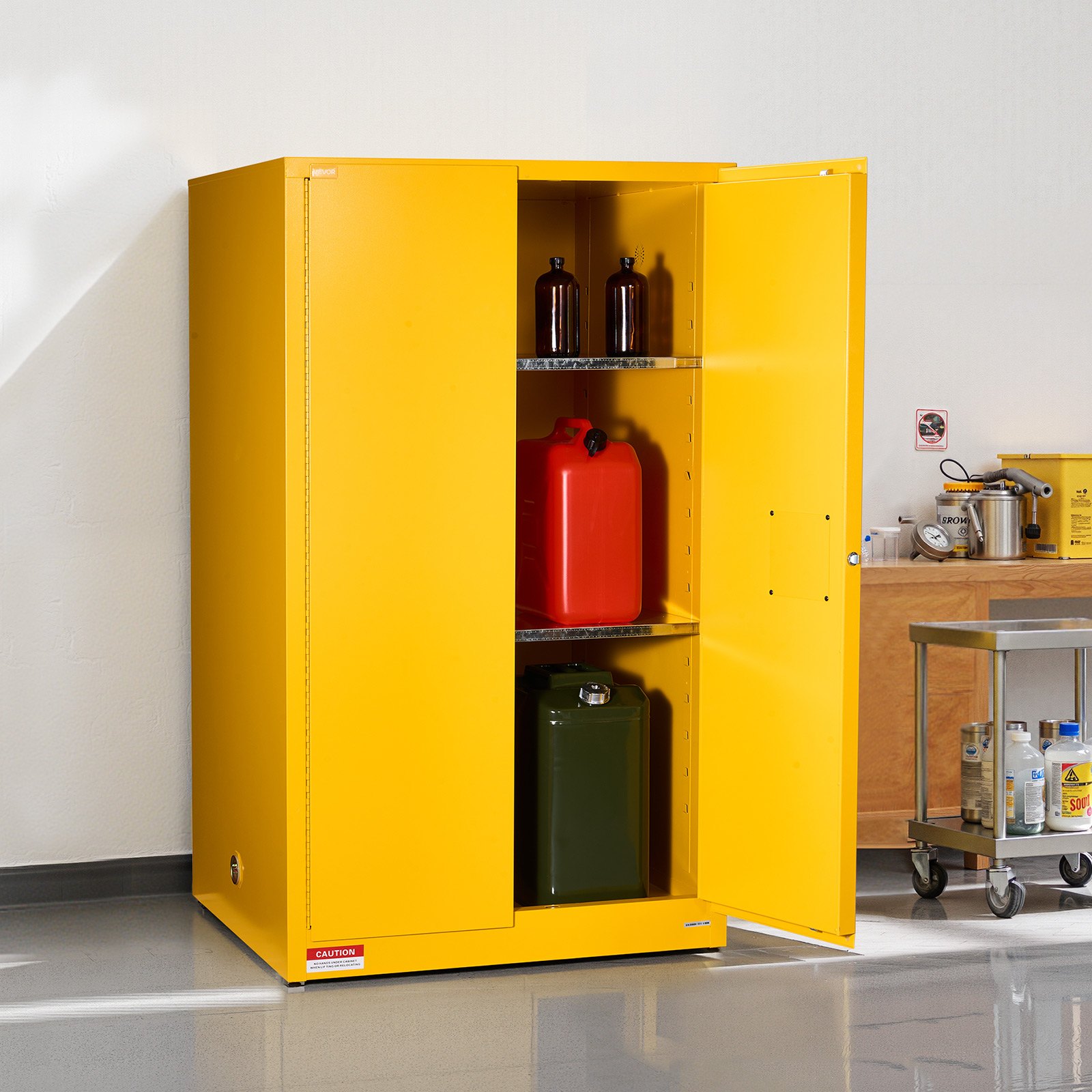 VEVOR Feuerlöschschrank feuerlöschfähiger brennbarer Lagerschrank (246 L) mit verstellbarem Regal, Feuerlöschschränke aus kaltgewalztem und verzinktem Stahl, Gelb Schutzschrank Gefahrstoffschrank