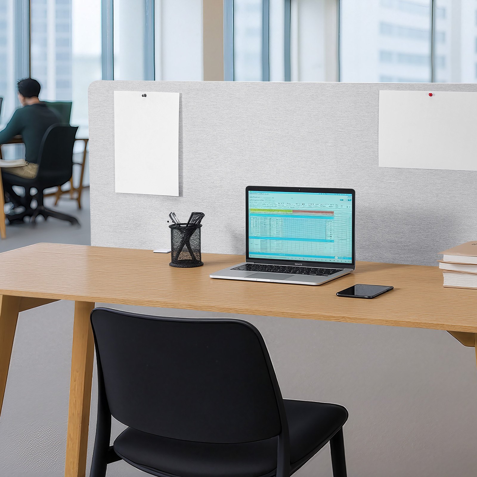 VEVOR Trennwand Schreibtisch, Sichtschutz, 1524x610 mm, zum Anklemmen, Schallschutz aus PET, Raumtrenner für Arbeitsplätze mit 2 C-Klemmen für Büro, Arbeitsplätze, Bibliothek