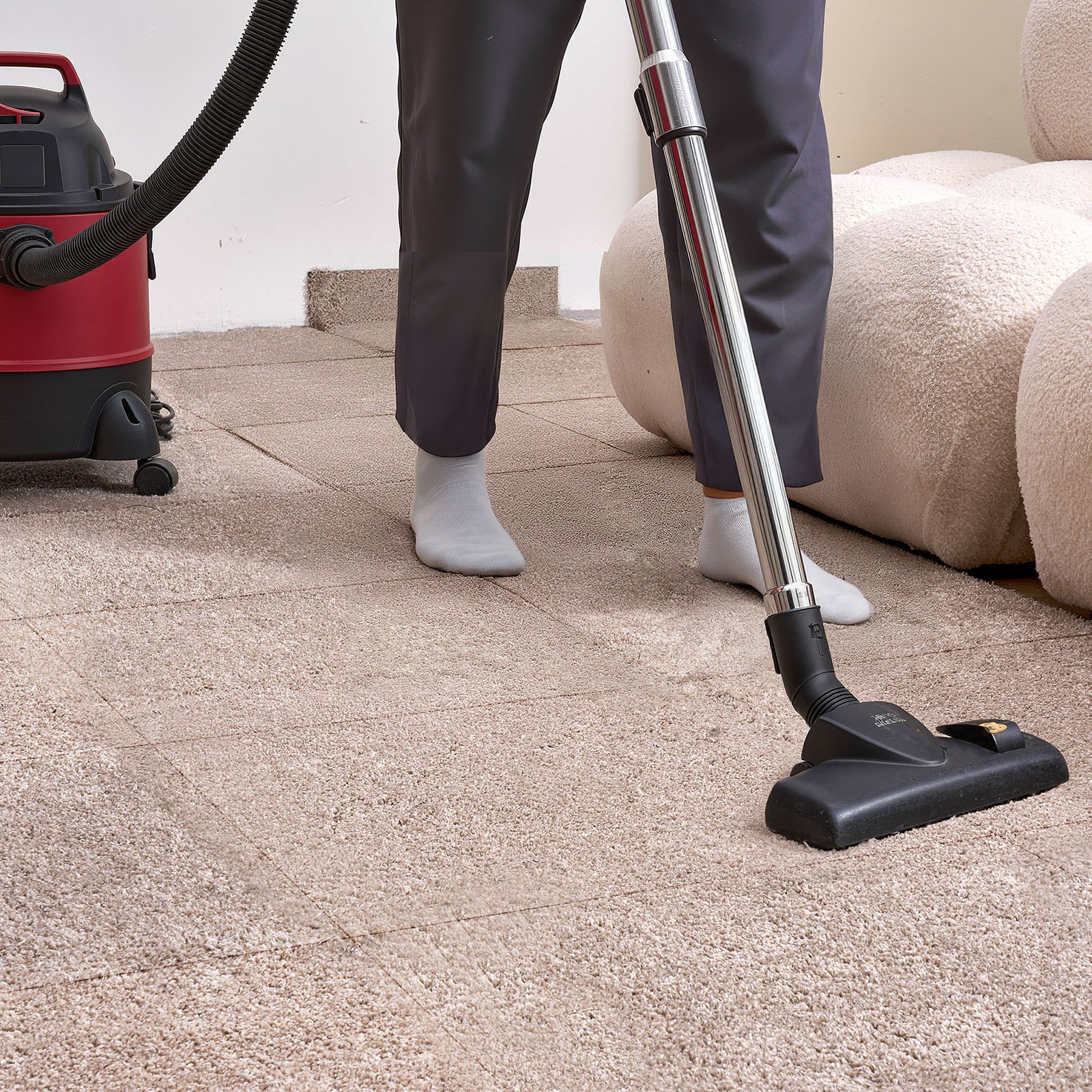 VEVOR Teppichfliesen 457,2 x 457,2 x 12 mm, 10er-Pack, selbstklebender Teppichboden mit Fläche von 2 m², Teppich Bodenbelag, einfacher DIY-Austausch für Wohnzimmer und Büro, Hellbraun