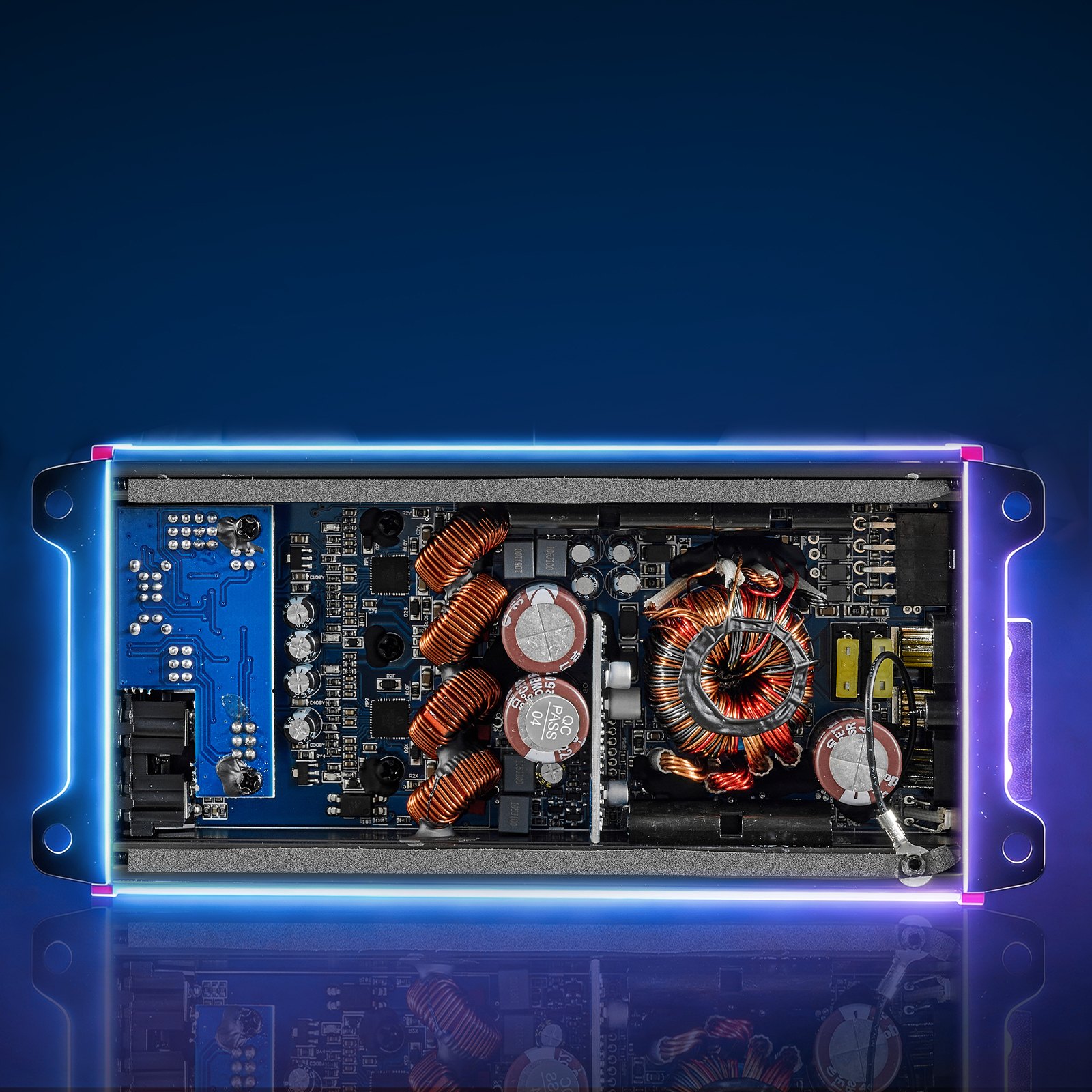 VEVOR Amplificador para Automóvil 4 Canales Puenteable Clase D, Máximo 4 x 272W a 4 ohmios y 4 x 400W a 2 ohmios, Amplificador Estéreo de Audio para Coche para Vehículo Todoterreno SUV Sedán Camioneta