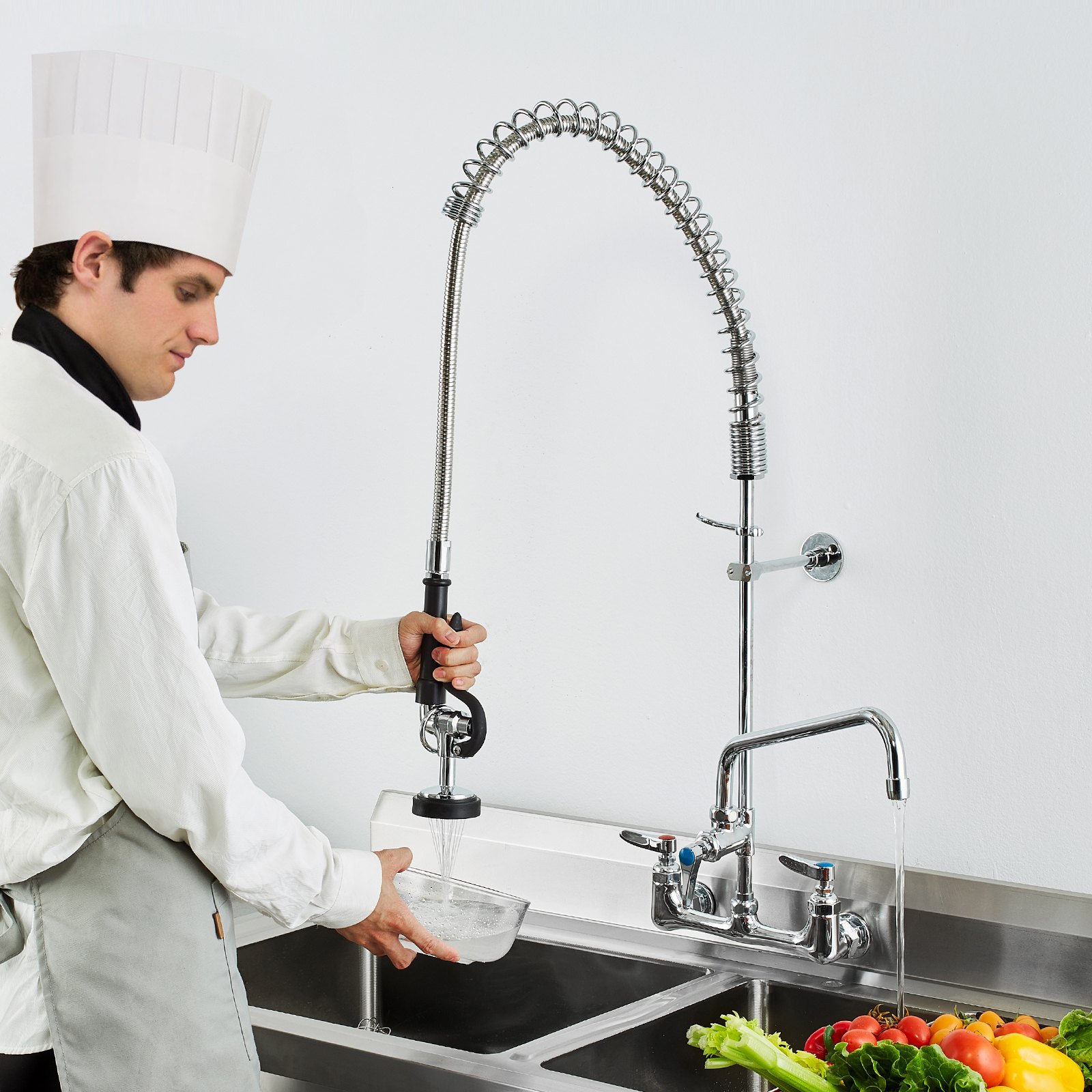 VEVOR Grifo Comercial con Rociador de Preenjuague, 91,44 cm de Altura, 20,32 cm de Centro, Caño Oscilante, Grifo para Fregadero de Cocina de Montaje en Pared, Dispositivo Construido en Latón