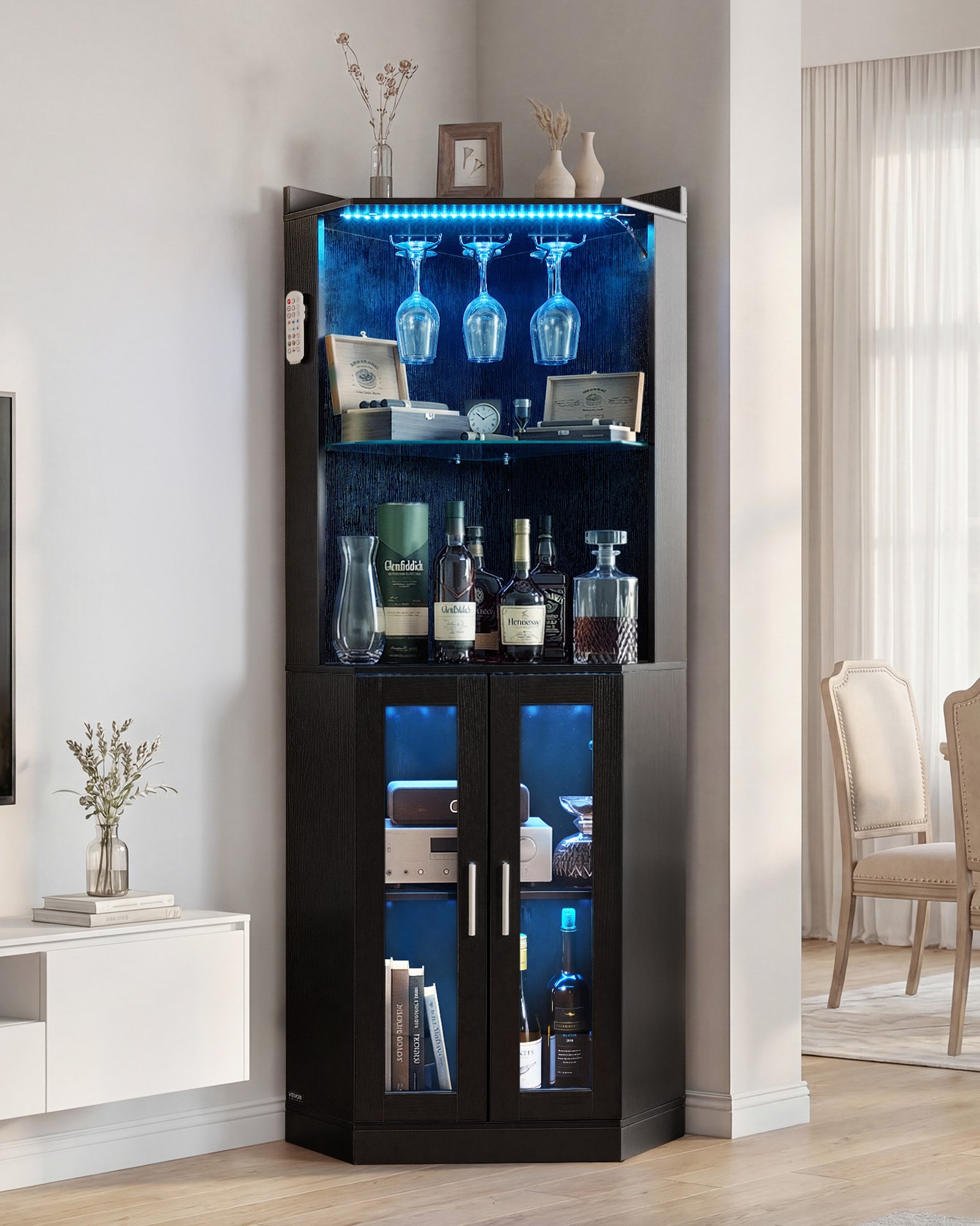 VEVOR Armario de Vino Esquinero 50 x 50 x 170 cm, Mueble Bar de Esquina con Espacio de Almacenamiento, Soporte para Copas, Brillo LED Ajustable, Correa Antivuelco, para Cocina, Sala de Estar, Negro