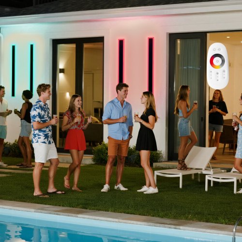 VEVOR Apliques de Pared de Exterior, 2 Piezas, Tira Larga de 100 x 8 x 5 cm, Apliques de Pared RGB Modernos, Ajustable 2700 K-6000 K, IP65 Resistente al Agua, Antioxidante, para Patio, Casa, Porche