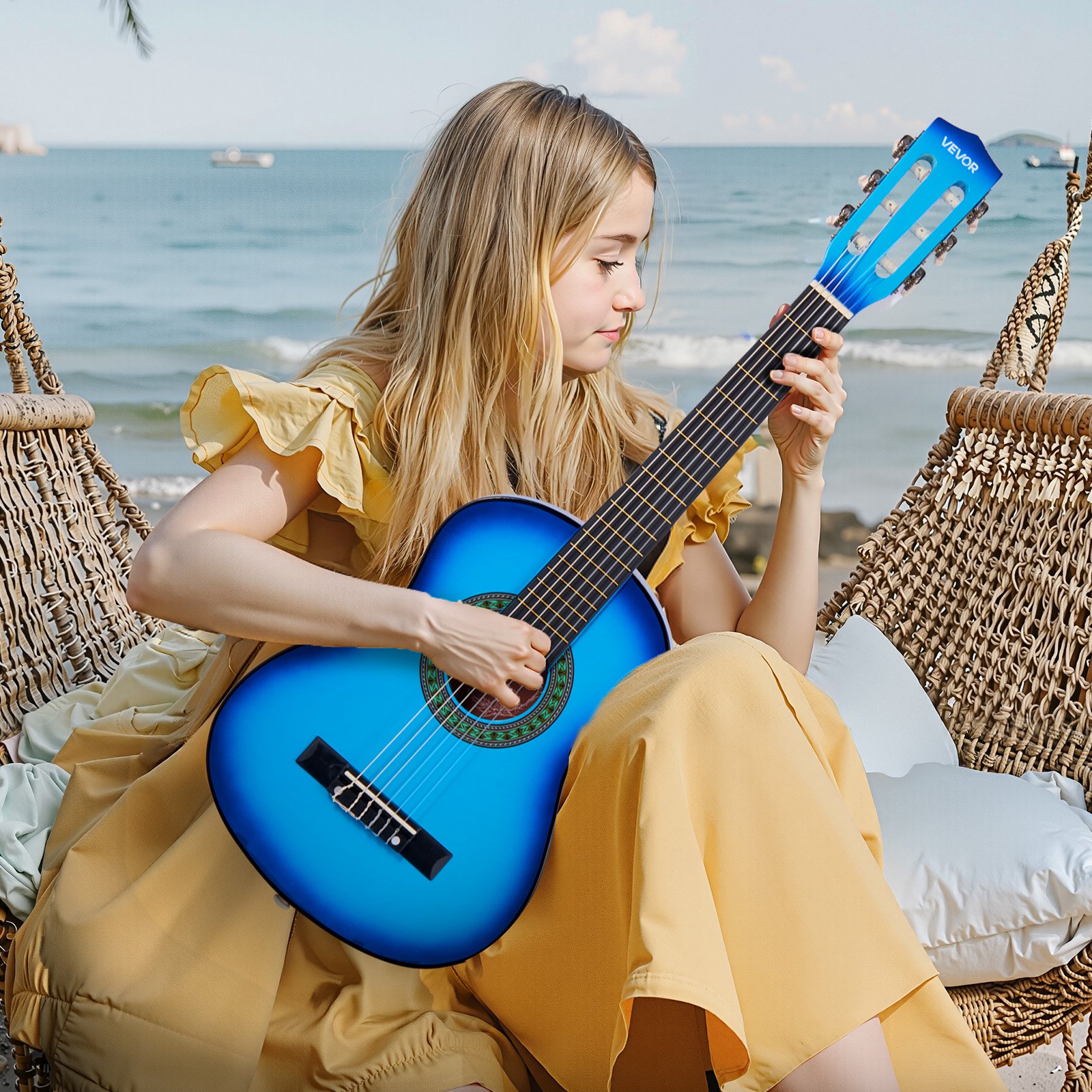 VEVOR Guitarra Clásica, Kit de Guitarra Clásica de Madera de 780 mm con Cuerdas de Nailon, Funda, Correa, Afinador, Cuerdas Adicionales, Púas, Cejilla, Madera de Tilo, para Estudiantes, Azul