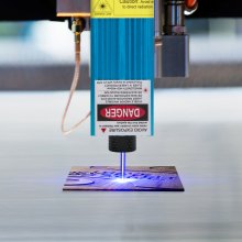 VEVOR Kit de Módulo de Cabezal Láser de 15000 mw, Kit de Módulo Láser Azul Longitud de Onda 450 nm (Azul), Neje Láser 12 V/1 A DC, Cabezal Láser CNC Aluminia Apoyo PWM / TTL con Accesorios Completos