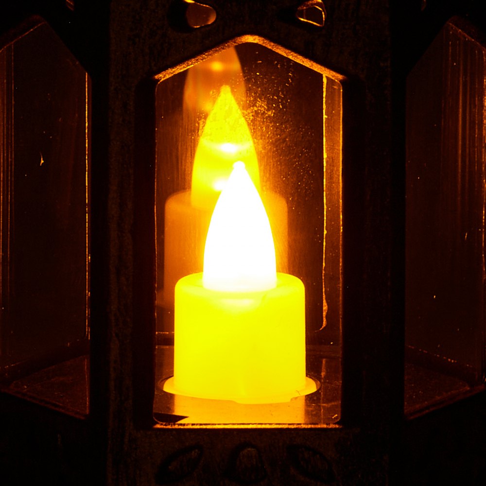 VEVOR Faroles Decorativos para Velas, Velas LED Eléctricas sin Llama, Soporte de Plástico con Cristal, en la Pared, para Porches, Mesas de Boda, Fiestas, Color Bronce, 65 x 65 x 128 mm, 12 uds