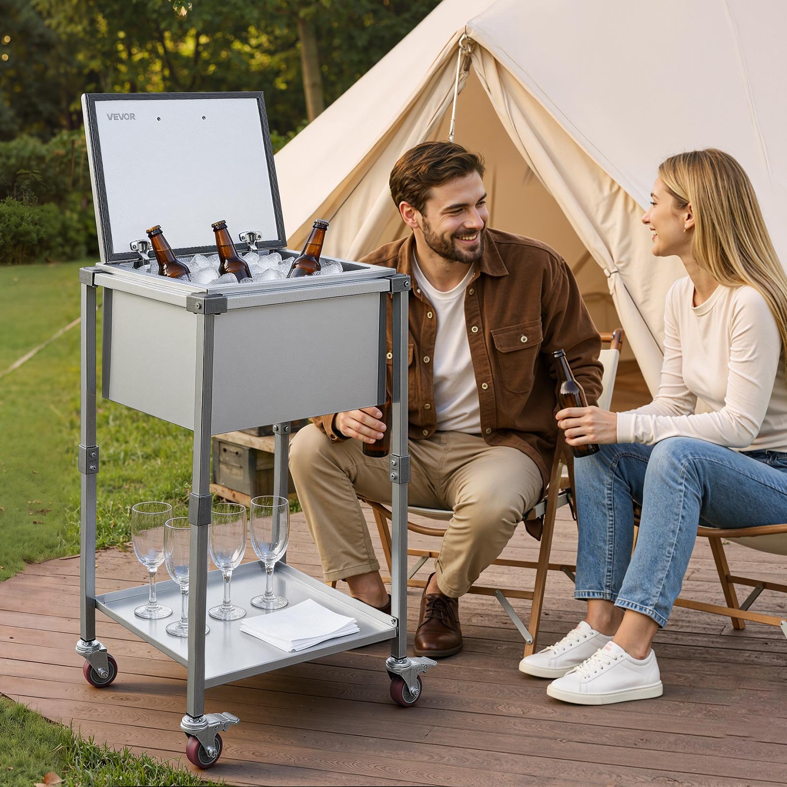 VEVOR Carrito Enfriador para Bebidas y Hielo 54,6 L con Tapa Abatible, de Acero Inoxidable, con Estante y Ruedas, para Jardín, Piscina, Restaurante, Fiesta, Gran Capacidad, 55,8 x 45,5 x 100,3 cm