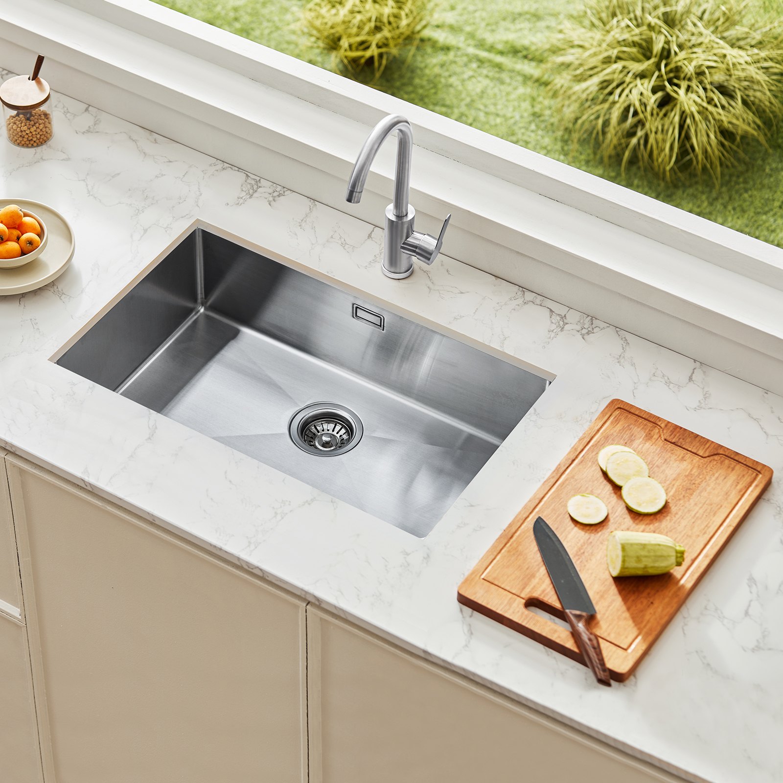VEVOR Fregadero de Cocina bajo Encimera Acero Inoxidable 304, Lavabo de Granja de Un Solo Tazón con Accesorios, Fregaderos de Lavavajillas Domésticos para RV, Cocina de Preparación, 700 x 430 x 190 mm