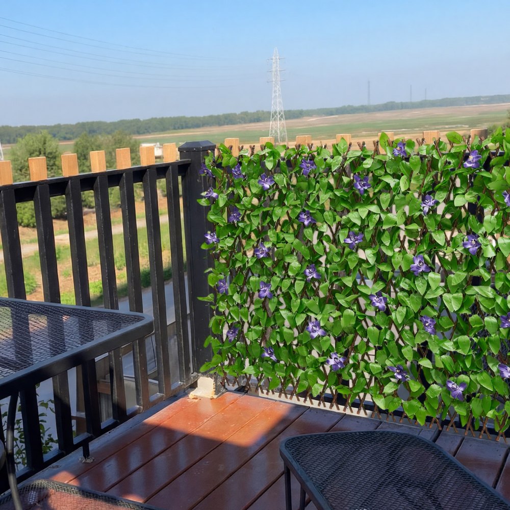 VEVOR Seto Artificial 64,9 x 310 cm, Valla Decorativa de Hiedra Artificial, 2 Unidades, con 50 Bridas, Hojas Verdes y Flores Moradas, Pantalla de Privacidad para Jardín Balcón Ático Terraza Piscina