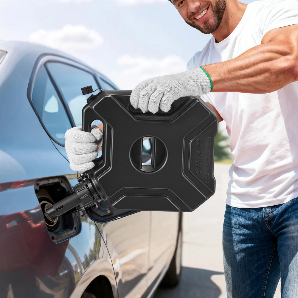 VEVOR Bidón de Gasolina de 5 L, Tanque de Combustible de HDPE y PP con Pico y Cerradura, Caudal Máximo de 15 L/min, a Prueba de Fugas, para la Mayoría de Autos, Motocicletas, ATV, UTV, Negro, 1 Pieza