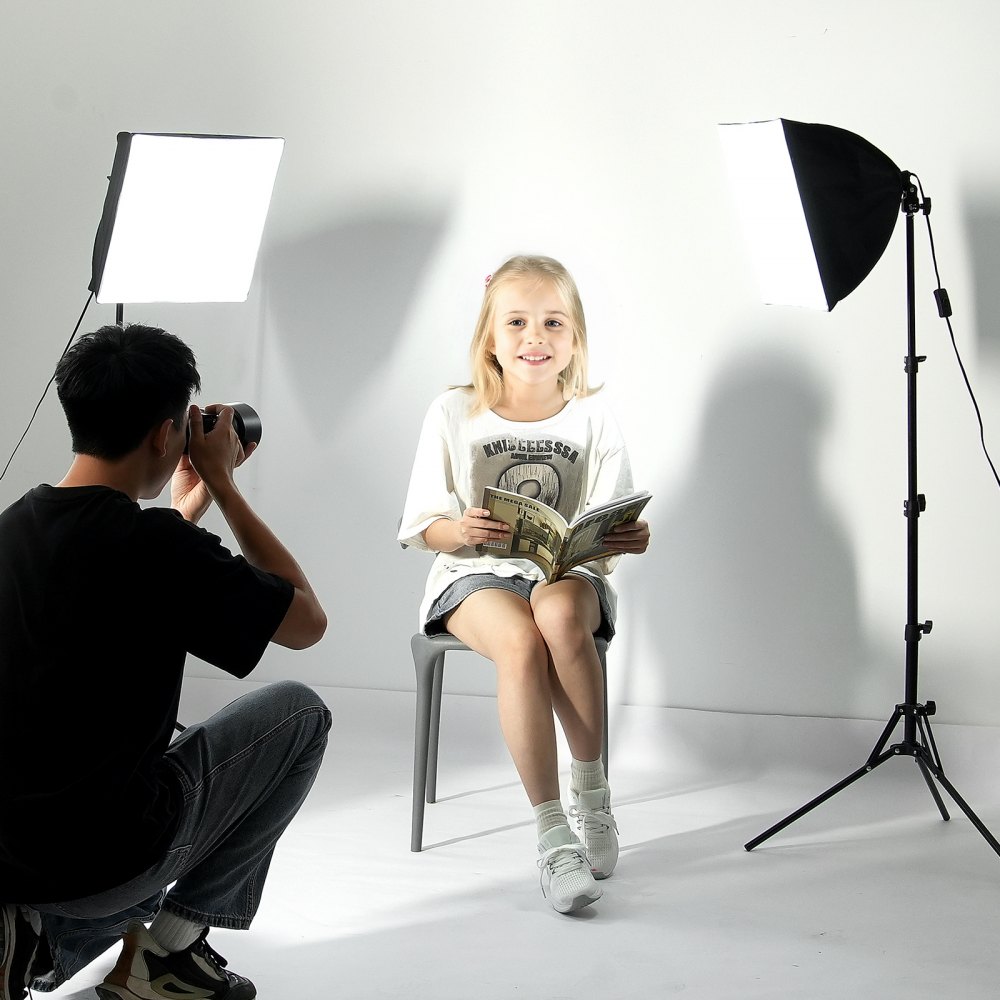 VEVOR Kit de Iluminación Softbox de 400x400mm con Bombillas LED de 45 W, Temperatura de Color Ajustable de 3000-6500 K, Trípode, Control Remoto para Fotografía, Grabación de Video, Transmisión en Vivo
