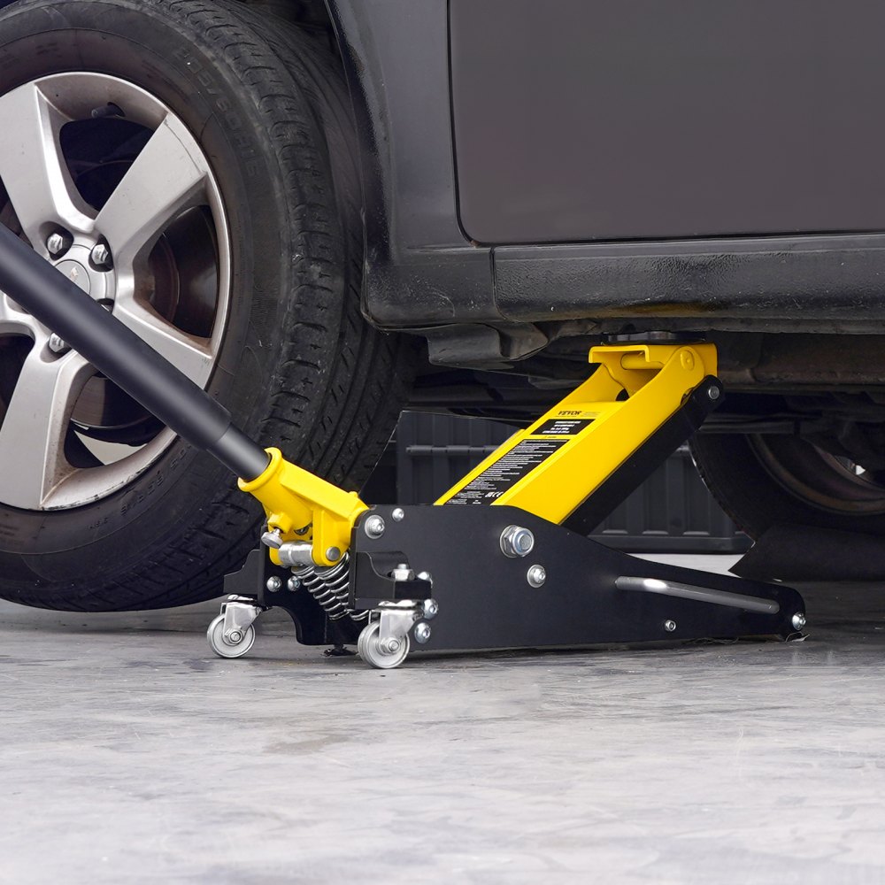 Gato hidráulico de piso de perfil bajo VEVOR de 2 toneladas (4400 lb), de aluminio resistente, para carreras, con bomba de elevación rápida de doble pistón, rango de elevación de altura de 3,2 a 14,6 pulgadas (amarillo)