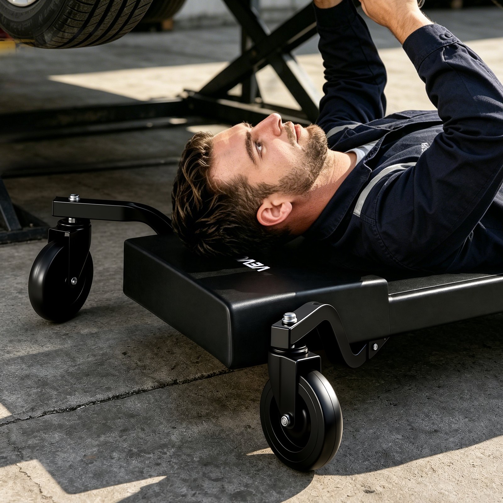 VEVOR Camilla Mecánica para Taller Longitud de 100 cm con 4 Ruedas Grandes, Marco de Acero al Carbono, Carga Máxima de 180 kg, Con Reposacabezas Elevado y Freno Manual, Para Reparación de Automóvil