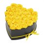 VEVOR 27 Rosas Eternas en Caja con Forma de Corazón, Ramo de Flores Preservadas, para tu Esposa, Madre, Pareja, para Boda, Día de la Madre, San Valentín, Navidad, Amarillo, 233 x 223 x 145 mm