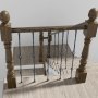 VEVOR Balaustres de Metal para Escaleras Barras Decorativas de Acero Galvanizado 1122 mm 10 Balaustres de Seguridad Estilo Cesta Doble con Zapatas y Tornillos para Barandilla de Escalera en Caracol