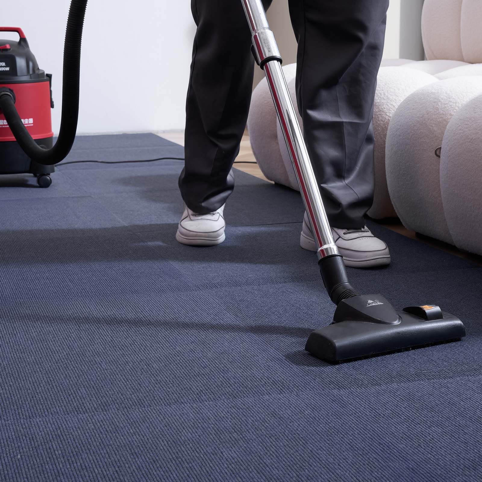 VEVOR Losetas de Alfombra de 610 x 610 mm, 15 uds, Autoadhesivas, Acolchadas y Suaves, para Suelos Comerciales, sin Costuras, 5,6 m², Fácil de Instalar para Sala de Estar y Oficina, Color Gris