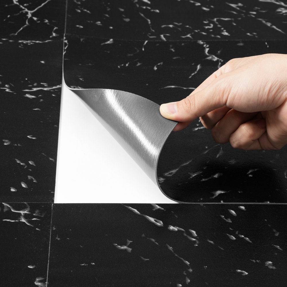 VEVOR Self-Adhesive Vinyl Floor Tiles, 30.5 x 30.5 cm, 50 Pieces, 1.5 mm Thick, Peel and Stick, Black Marble Texture, DIY Flooring for Kitchen, Dining Room, Bedroom and Bathroom