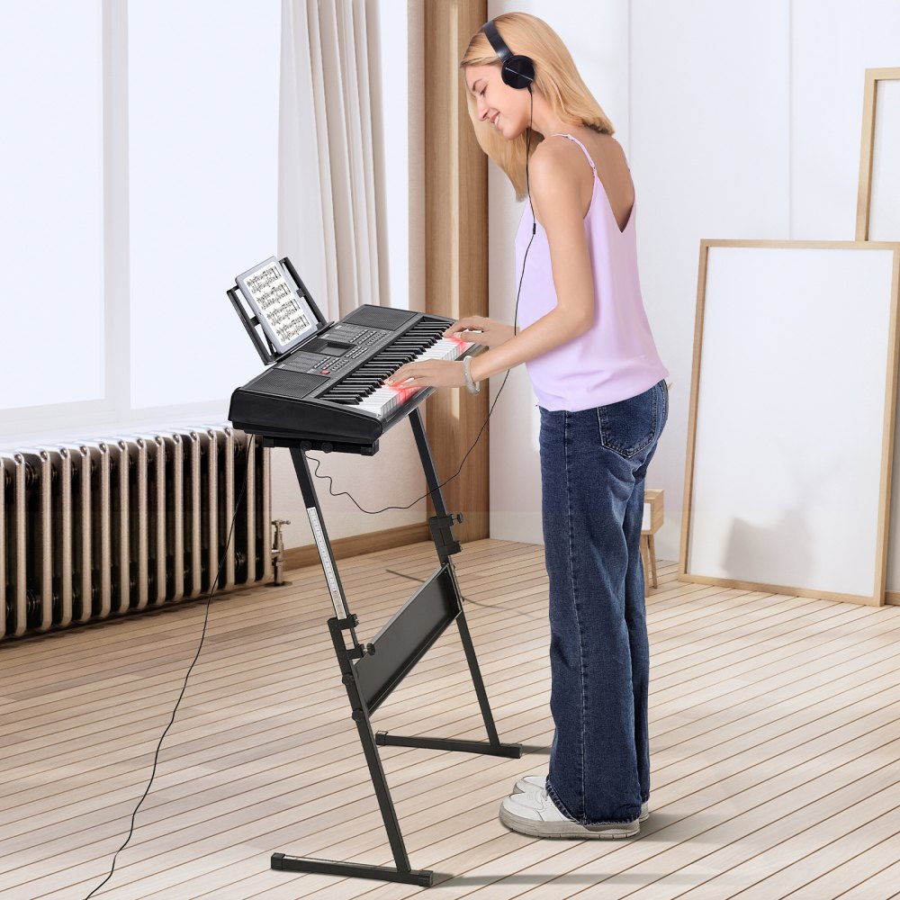 VEVOR Pianoforte Digitale Tastiera, 61 Tasti, Pianoforte Elettrico Portatile, Supporto, 600 Toni, 500 Ritmi, Altoparlanti Incorporati, Pedale Sustain, Cuffie, Microfono, USB MIDI, per Principianti