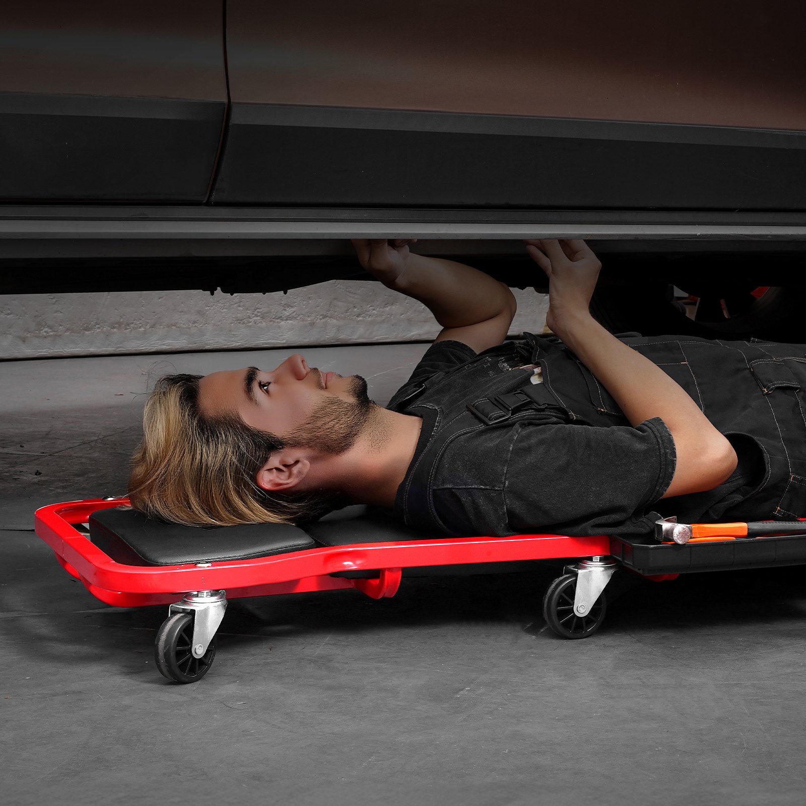 VEVOR Carrello per Garage Meccanico, 1118 mm, Capacità 136,1 kg, Carrello Auto 6 Ruote, Poggiatesta Ammortizzato Regolabile, Vassoio Portautensili, Telaio in Acciaio Resistente per Garage Officine