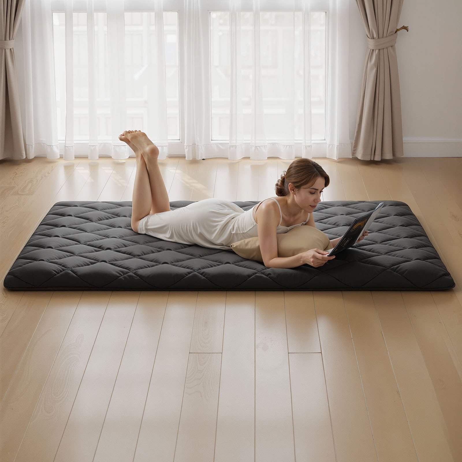 VEVOR Materasso Tatami Addensato da 2032 x 1372 x 89 mm, Tatami Pieghevole Dimensioni Standard, con Borsa Portaoggetti e Accessori di Montaggio, Materassino a 9 Strati per Meditazione Yoga, Nero