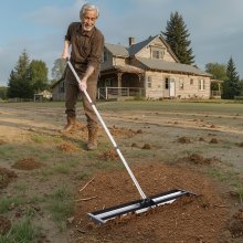 VEVOR Rastrello Livellatore per Prato con Manico Regolabile Lunghezza 2130 mm, Piastra di Base da 254 x 914 mm, Livellatore per Terreno in Metallo Antiruggine Rastrello per Campo da Golf, Giardino