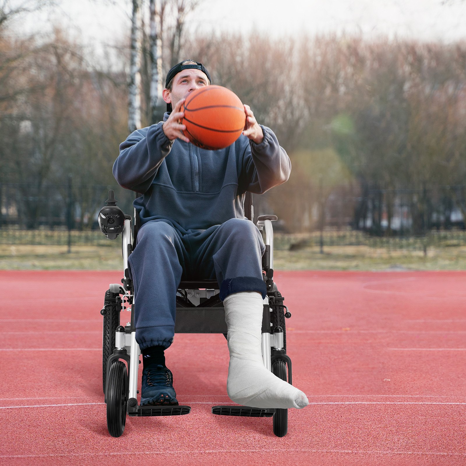 VEVOR Sedia a Rotelle Elettrica per Adulti Anziani, Portata di 120,2 kg Carrozzine Elettriche Motorizzate Pieghevoli Leggere Larghezza 444,5 mm Sedia Elettrica per Tutti Terreni, Schienale Regolabile